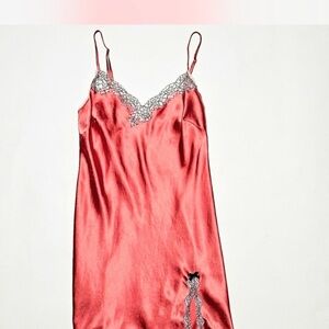 Victoria Secret Satin Slip Lingerie w/Lace, M
